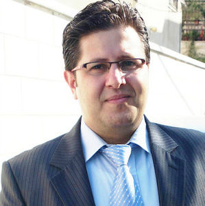 Meet your Posher, Naser